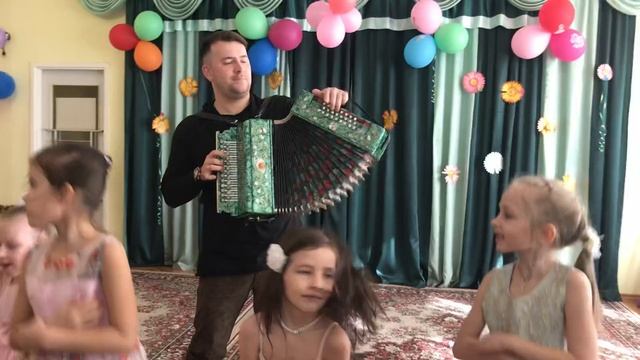 Озорные частушки! С 8 марта! смотреть онлайн