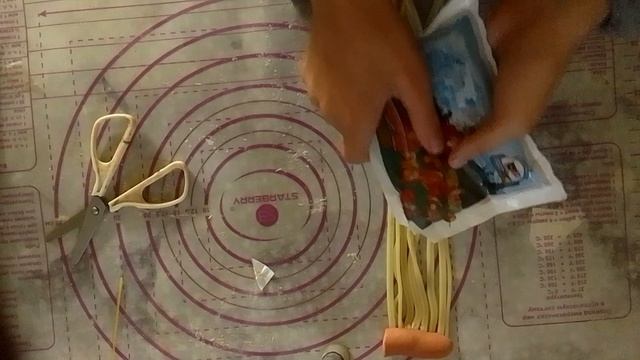 Как приготовить сосиски с лапшой