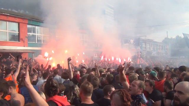 Йорш - Светлячки @ Панки в Городе 2019 Москва смотреть онлайн