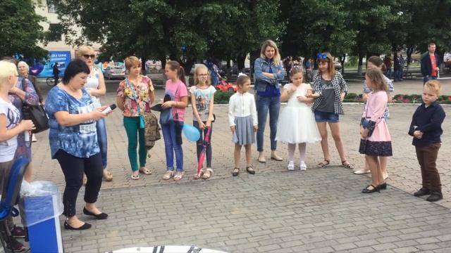 День защиты детей в г.Новогродовка 01.06.2017 г. смотреть онлайн