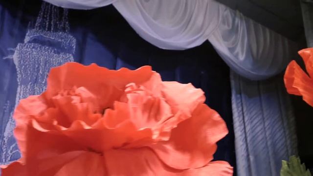 Новорічна шоу программа "Красуня та чудовисько" смотреть онлайн