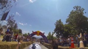 RED BULL SOAPBOX RACE SANTIAGO 2016 РЕД БУЛЛ Гонки на тарантасах Сантьяго Чили Лучшие Моменты.