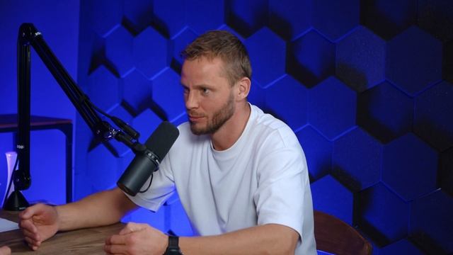 Любить и быть отвергнутым или не любить? смотреть онлайн