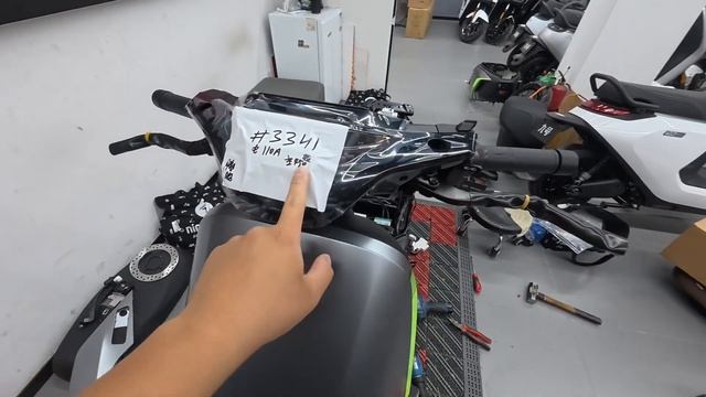 Отправил в Россию топовый электроскутер 2025 года Ninebot E300P MK2 #ninebot #e300pmk2 #e300p