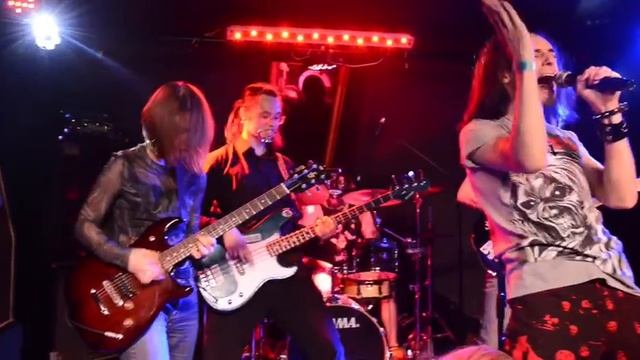 24.07 М Артем сцена