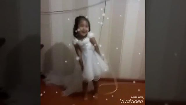 Холодное сердце. Мультфильм. Песня. Прикол)) смотреть онлайн
