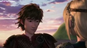 Все поцелуи Иккинга и Астрид 💖