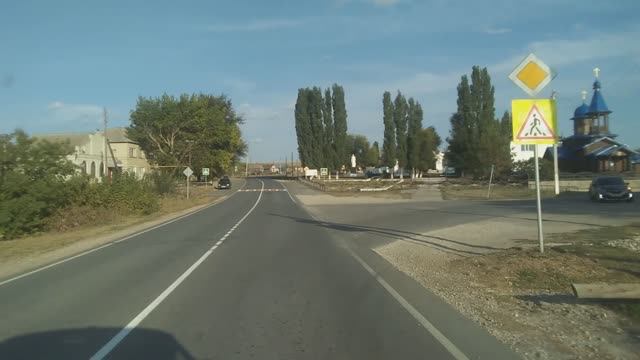 Проездом через село Старая Жуковка, Базарно-Карабулакский район.