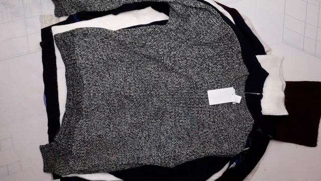 12605 H&M, Next свитера женские сток 2 пак. 6,3кг. 18,5€/кг. 16шт. смотреть онлайн