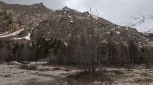 Прогулка от альплагеря Шхельда до ледника май 2025 г