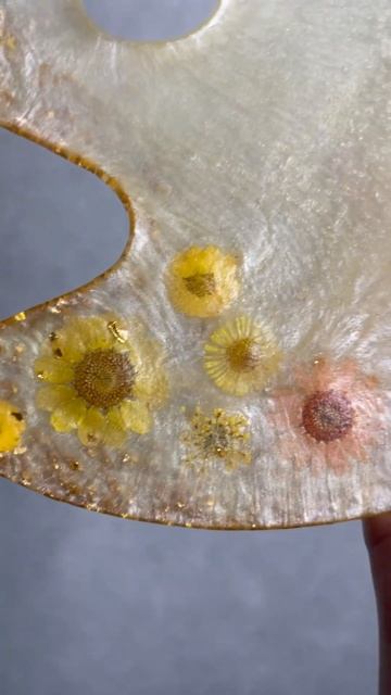 Палитра-подставка из эпоксидной смолы для интерьера (r смотреть онлайн