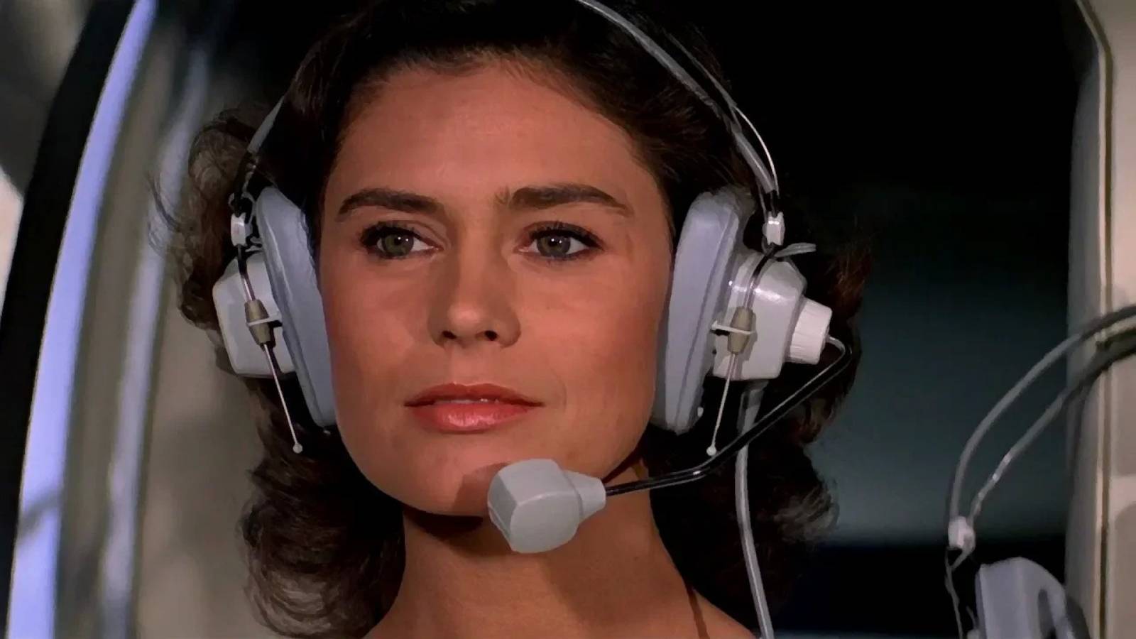 FMV James Bond and Corinne Clery ☯ All That I Want смотреть онлайн