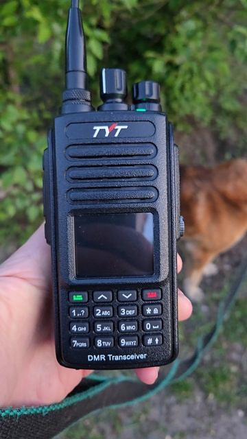 TYT MD-UV390 помехи от дисплея смотреть онлайн