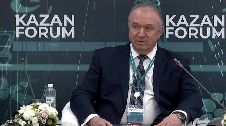 Сергей Катырин провел сессию о влиянии циклической экономики на развитие России и стран ОИС смотреть онлайн