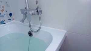 Снятие и нанесение силикона герметика акриловой ванны.