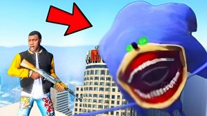 ГИГАНТСКИЙ СОНИК ТЕЙПС ОХОТИТЬСЯ НА МЕНЯ! ПОИСКИ МОНСТРОВ GTA 5 ONLINE