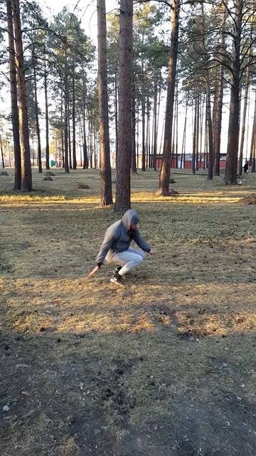 Пробуем сальто не помню какое число но точно в апреле смотреть онлайн