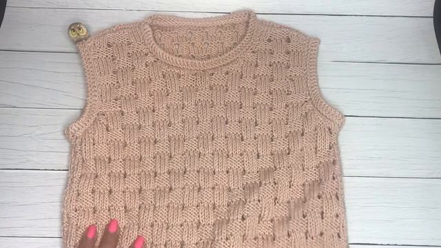 Обзор топа связанного спицами смотреть онлайн