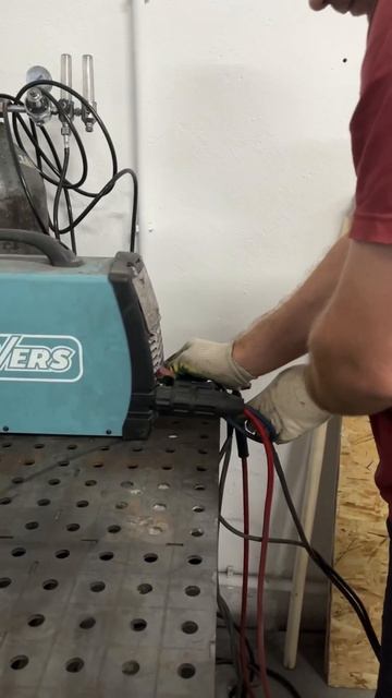 Наш тг канал и группа вк: CHERNEGAROSE #ChernegaRose #сварщик #сварк