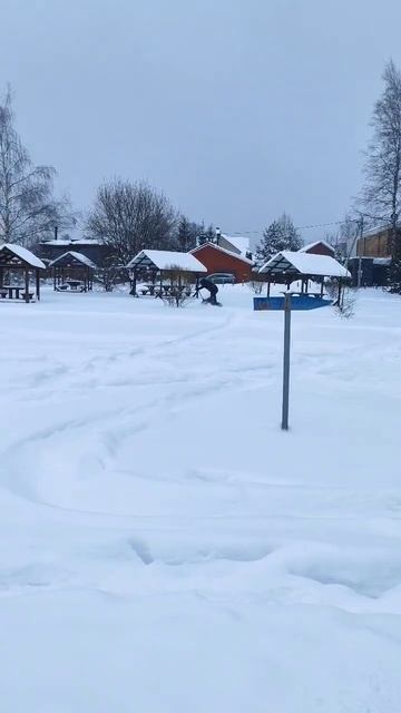 Занятия на мотосноуборде 2 #Артёмовскиебани #аренда смотреть онлайн