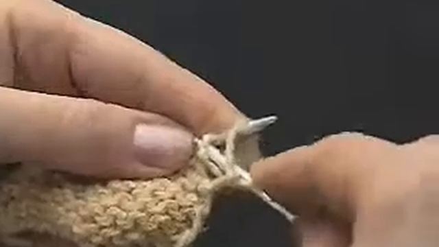 Вязание спицами. Изначальные петли смотреть онлайн