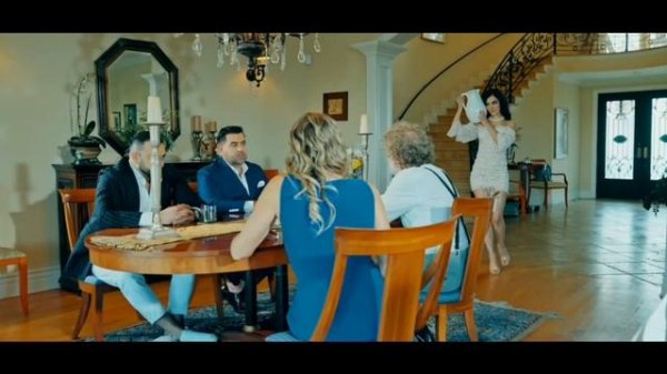 Arkadi Dumikyan & Tigran Asatryan - Hop Hop Jivani ( минусовка + текст karaoke )