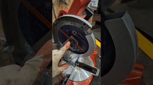 Установка диска по металлу на торцовку по дереву