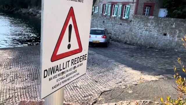 Si peu de pas👣 так мало шагов - #696 Август 16 2023 #1день1минута #франция #bretagne #кототерапия смотреть онлайн