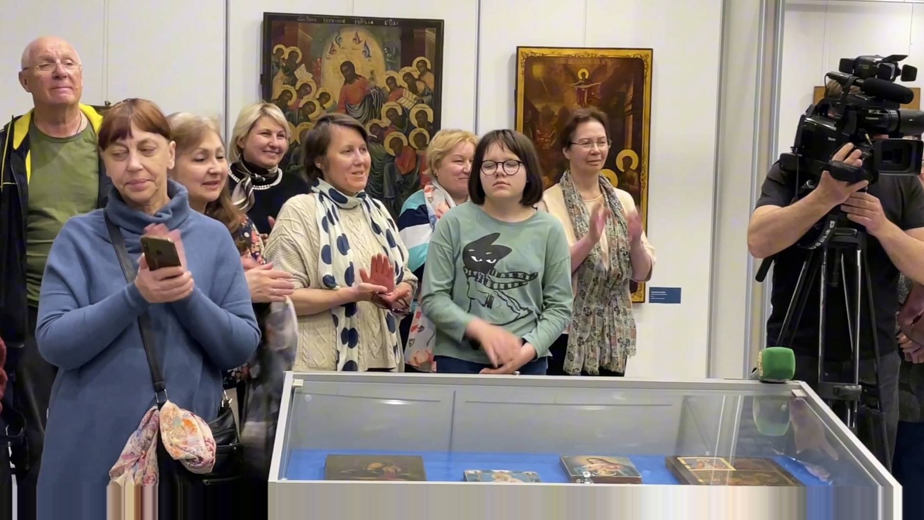 «Радуйся, Ею же радость воссияет!». Иконы Богоматери XV–ХХ вв. из частных собраний Москвы. 2025 г. смотреть онлайн