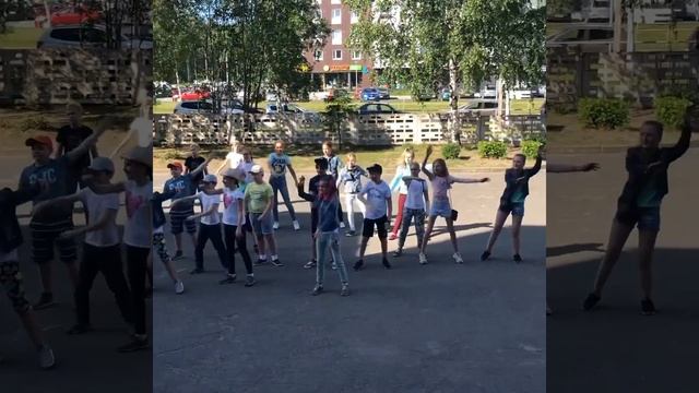 Языковой лагерь Links - Зарядка смотреть онлайн