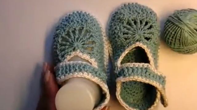 0 Как связать пинетки туфельки, образец, материалы смотреть онлайн