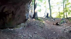 Мармароси. Карстовий  міст. Печера Молочний камінь.