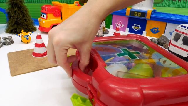 Машины сказки для самых маленьких — Алетт и Джетт Супер крылья заболели — Видео для малышей смотреть онлайн