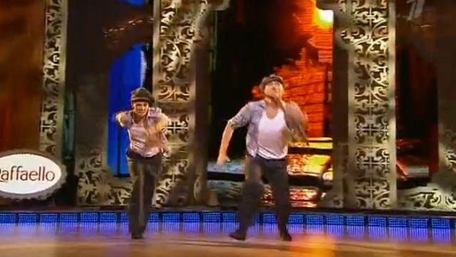 БОЛЕРО - Наталья Осипова и Р. Костомаров эфир 10.12.2011