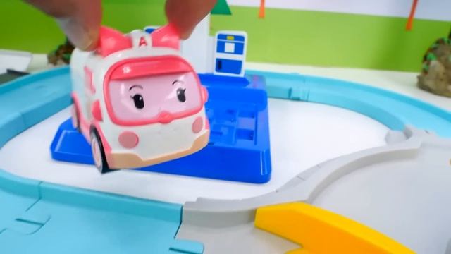 Видео для детей. Машины сказки про игрушки Супер Крылья и Робокар Поли на взлетной полосе! смотреть онлайн