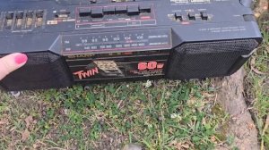 ЁмоЁ !!! Нашла ЭТО на свалке и забрала !  Не мусорка ,а ретро магазин ! Брендовые вещи и