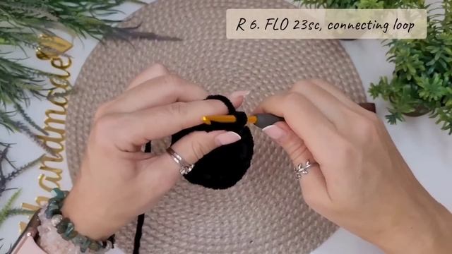 МК МОПС КРЮЧКОМ | HOW TO CROCHET PUG ❤️ #амигуруми #amigurumi смотреть онлайн