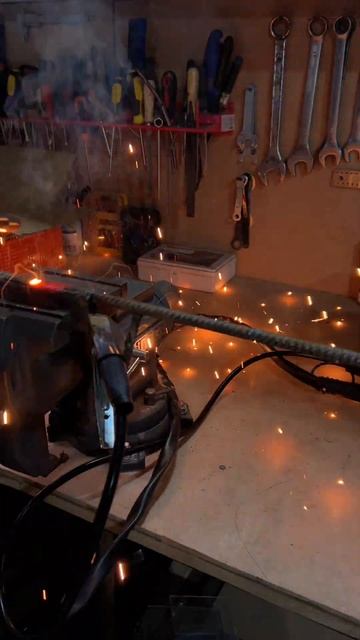 Новый сварочный аппарат от DAST #dast #сварка #новинка #эле смотреть онлайн