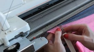 Вяжем Летний топ на вязальной машине.Knitting machine