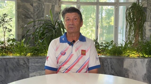 Можно ли бегать с плоскостопием? Вреден ли бег по асфальту?@begiclub смотреть онлайн