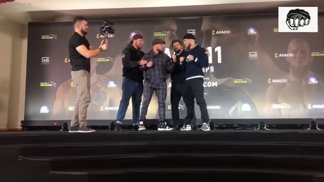 ACA 111:Битва взглядов Юсуф Раисов vs Артем Резников смотреть онлайн