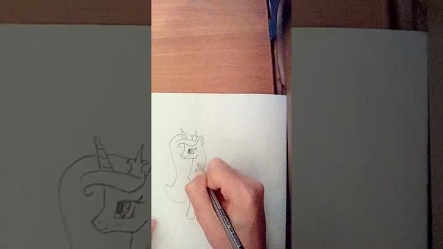Рисуем Каденс смотреть онлайн
