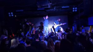 Нэйл Шери - пристегните ремни