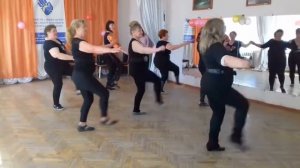 Танцевальная аэробика для тех кому за 50