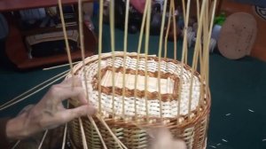 Процесс изготовления Корзины. Овальная Корзина с двумя ручками из ивовой лозы