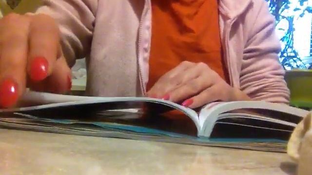 ASMR листание страниц