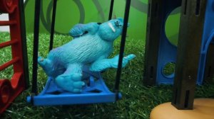 Игрушки из мультфильмов в Детском садике капуки кануки