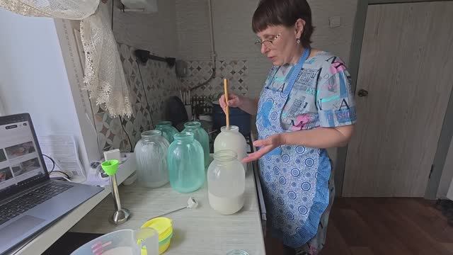 Бережем штанишки, ребятишки! Только ТАК и больше НИЧЕГО! смотреть онлайн