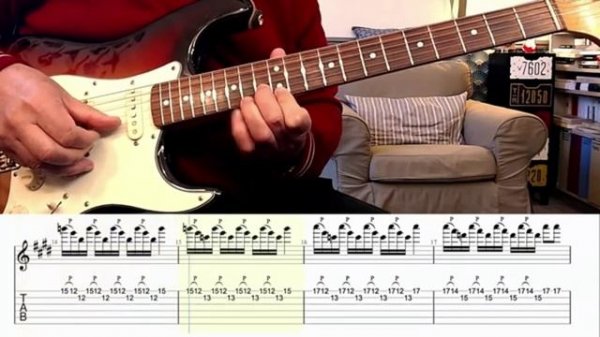 Mark Knopfler Style Solo in Em(tab,backing track)