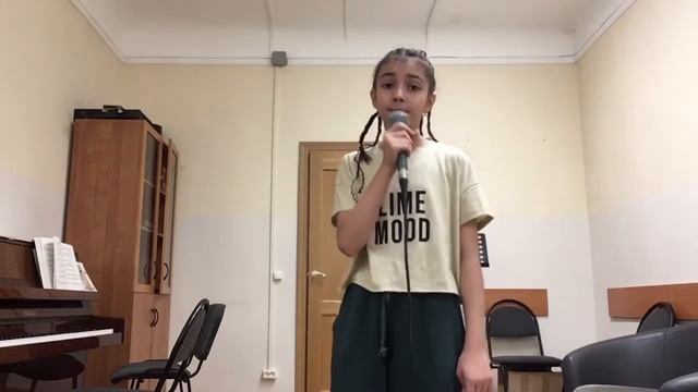 It’s only paper moon (Harold Arlen). Гелуд Серафима 10 лет. смотреть онлайн